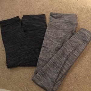 2 pairs of lululemon leggings